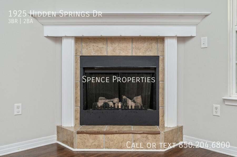 1925 Hidden Springs Dr - Photo 7 of 44