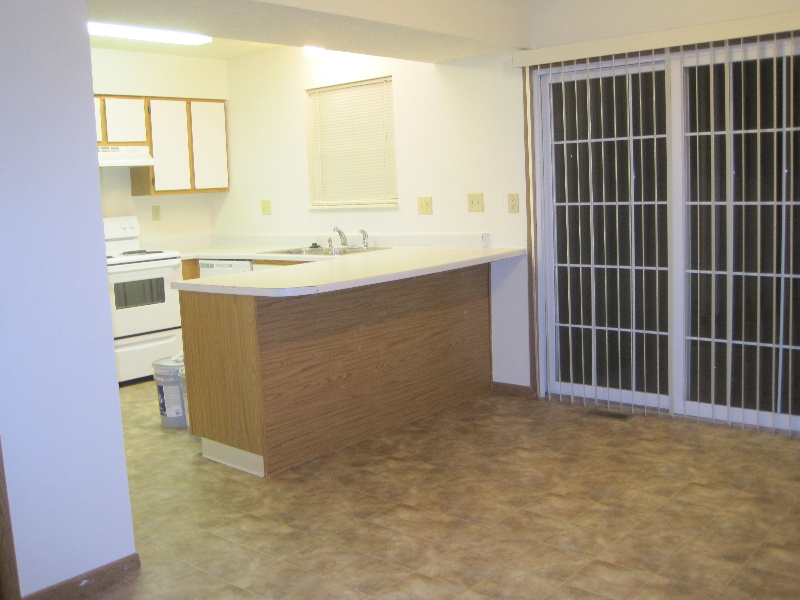 117 Taylor Ave - Photo 3 of 6