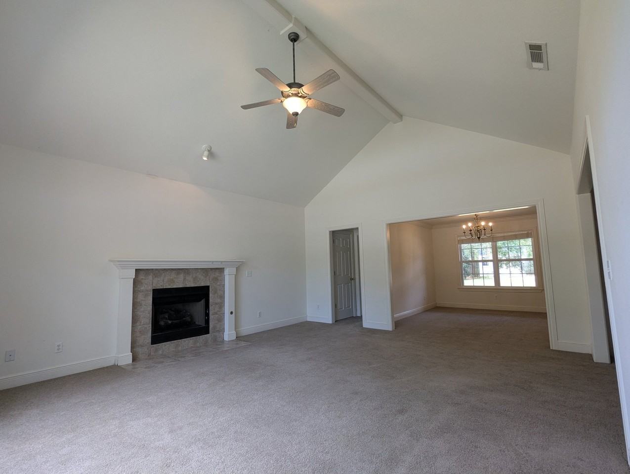 702 Tunbridge Dr - Photo 7 of 26