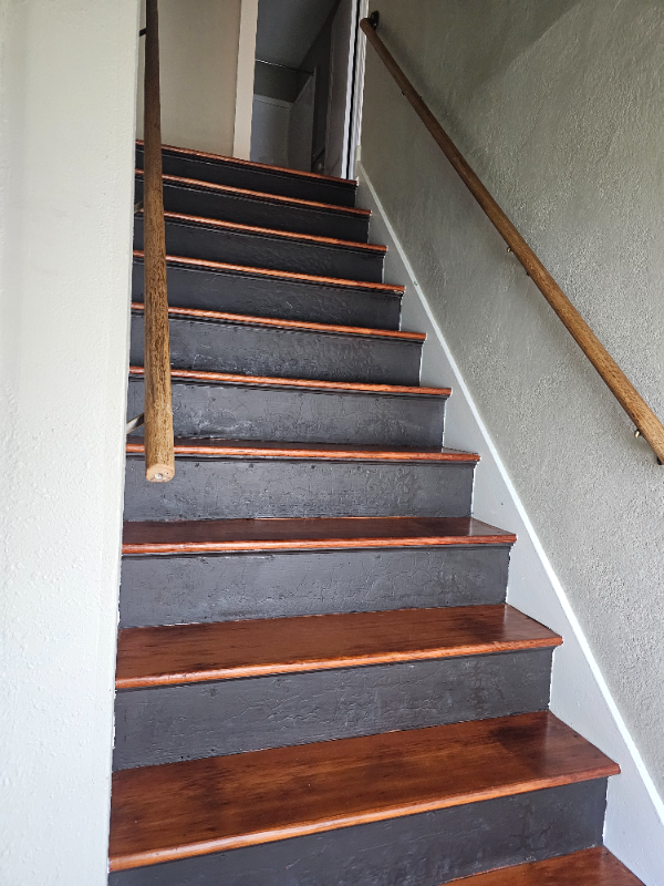 426 N 5th St #1 - Photo 3 of 16