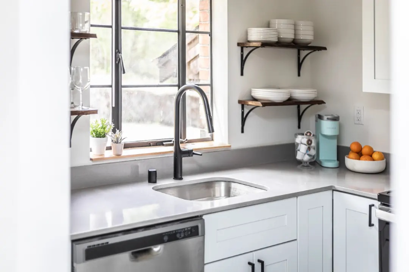 221 W 9th Ave - Photo 4 of 12