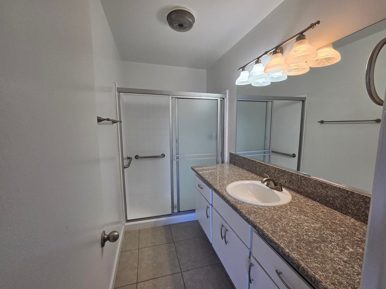 28151 Highridge Rd - Photo 6 of 8