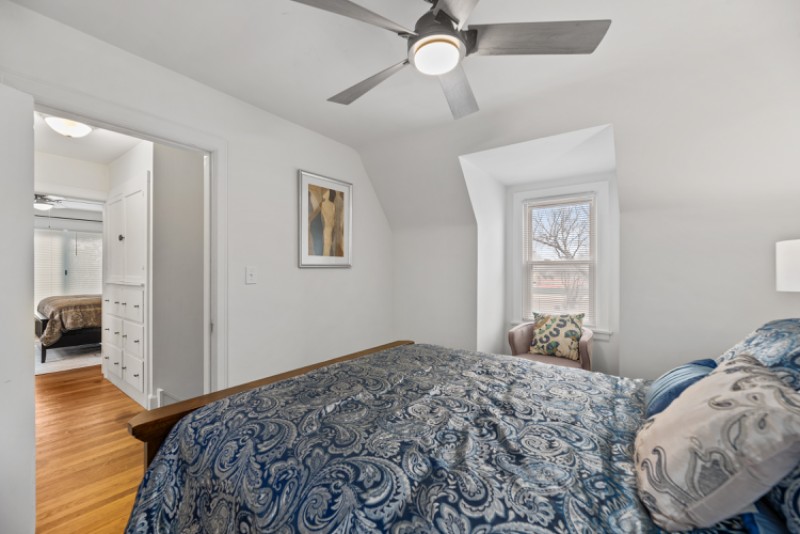 804 N Perry Ave - Photo 6 of 36