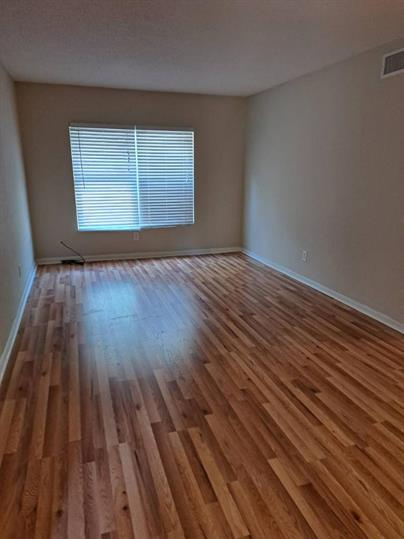 872 Deer Wood Ln #880 - Photo 2 of 12