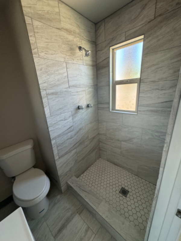 301 W 44th St #2 - Photo 6 of 6