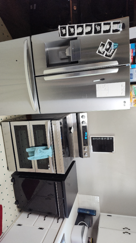 403 S Vine St - Photo 7 of 20