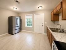 17 Orchard Dr #B - Photo 1 of 1