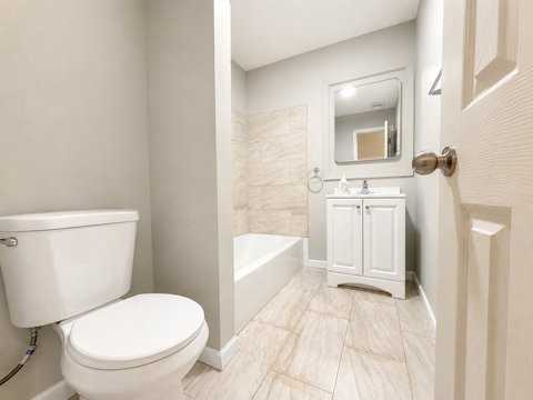 17 Orchard Dr #B - Photo 5 of 13