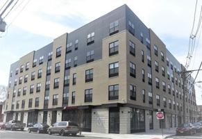 featured image of 429 Bergen Ave #503