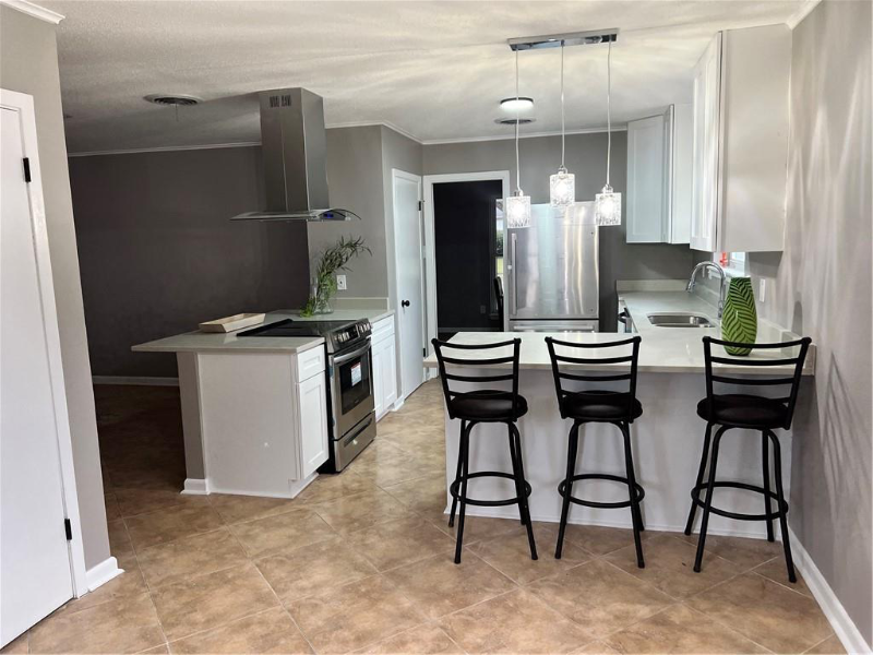 2664 Danbury Dr - Photo 2 of 22