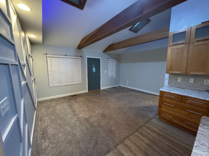 252 Prentiss Ave - Photo 5 of 23
