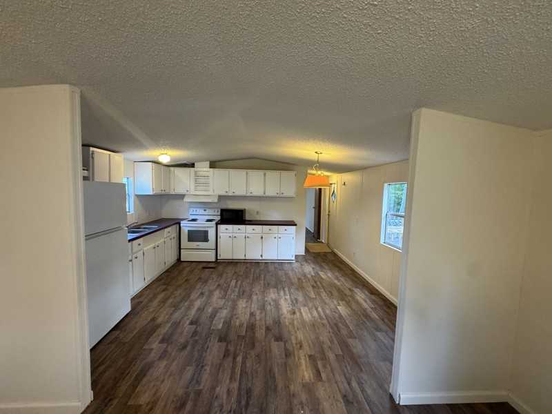 1341 Co Rd - Photo 2 of 10