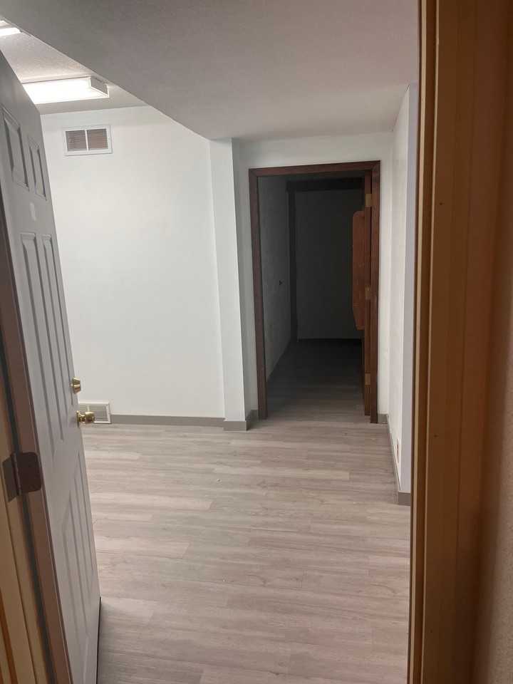 200 S Court Ave #102 - Photo 4 of 11