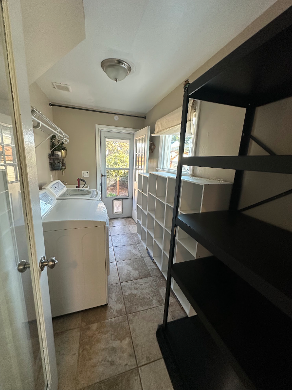 2705 N Stevens St - Photo 6 of 26