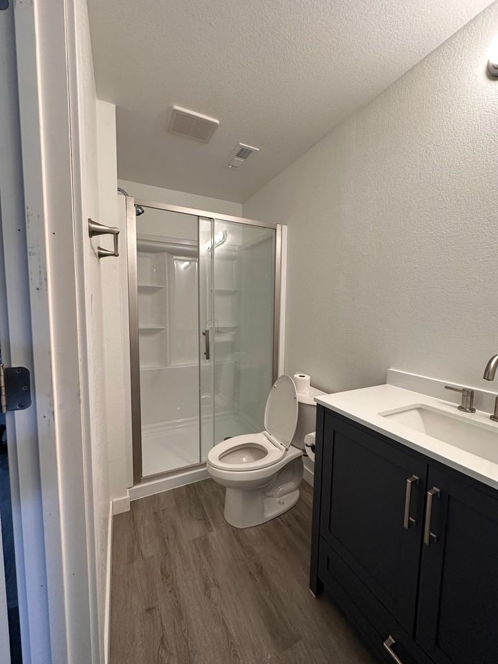 11610 Cranston Dr - Photo 4 of 6