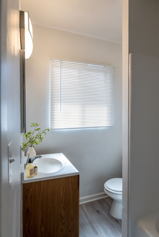 550 N Catalina Ave #11 - Photo 6 of 7