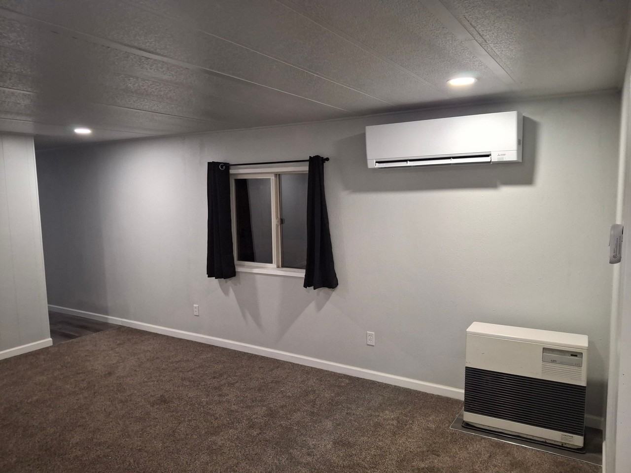 1234 Fairlane Rd #23 - Photo 4 of 8