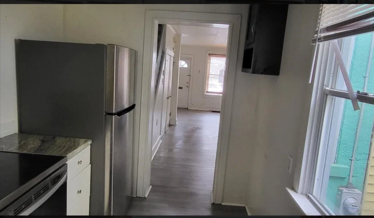 1217 Cotton St - Photo 7 of 11