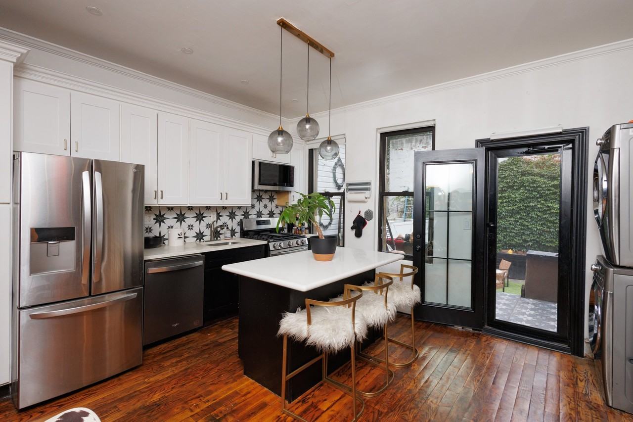 1381 Saint Marks Ave #1F - Photo 3 of 21