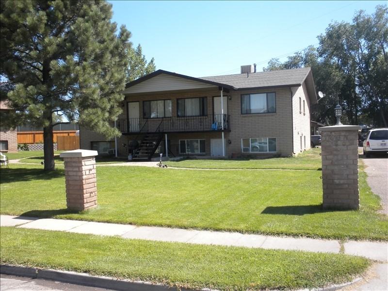 1658 Nw #1 - Photo 2 of 7