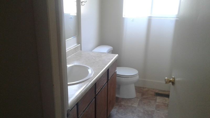 1658 Nw #1 - Photo 7 of 7