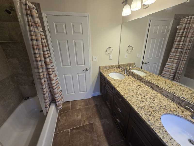 12106 S Shannel Cir #B - Photo 5 of 12