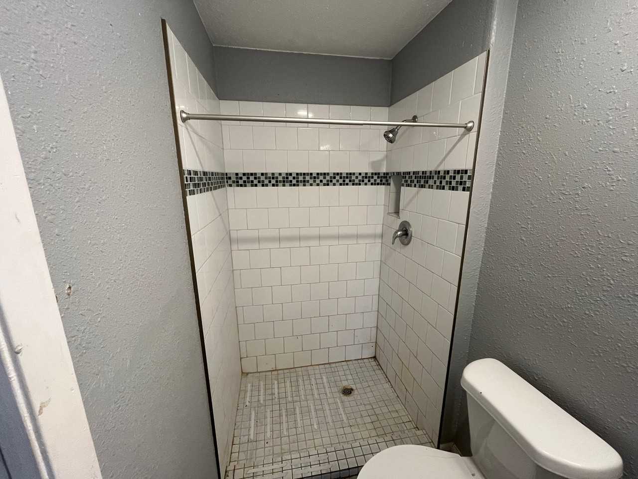 4534 Waikiki Dr - Photo 7 of 20