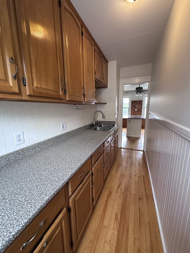 91 Kenberma Rd - Photo 4 of 14