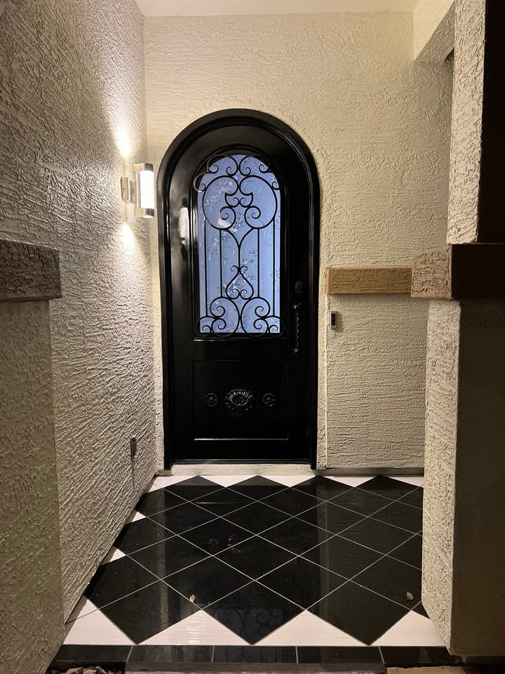 1541 S 230th Ave - Photo 6 of 20