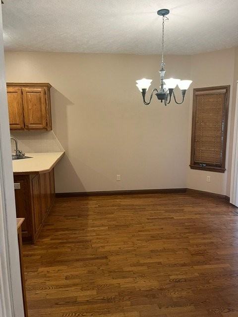 1142 S Carriage Ave - Photo 4 of 4