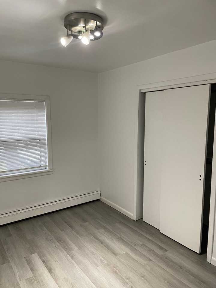1509 67th St #2 - Photo 5 of 11