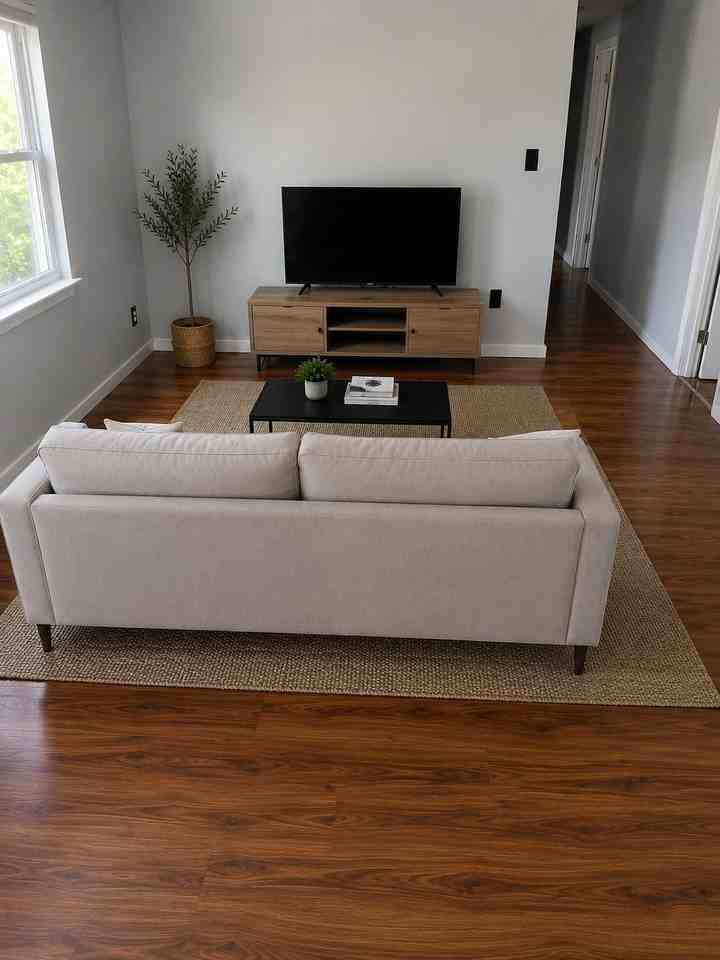 2101 S Madison St - Photo 3 of 5