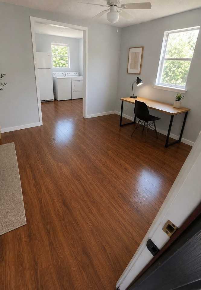 2101 S Madison St - Photo 4 of 5