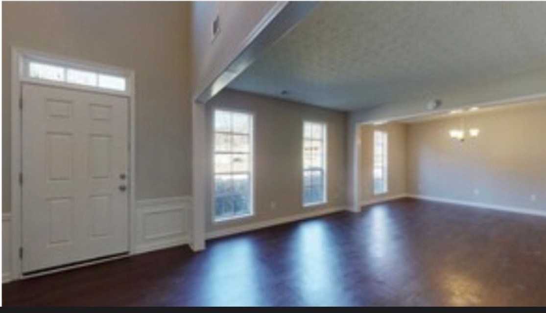 4084 Pinehurst Valley Dr - Photo 2 of 14