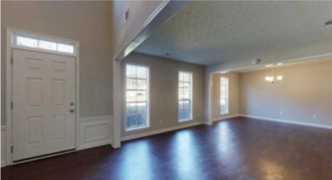4084 Pinehurst Valley Dr - Photo 4 of 14
