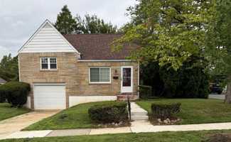 featured image of 2331 W Washington St