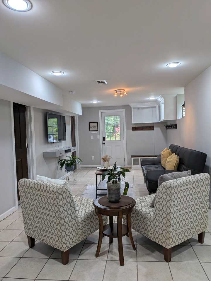 1941 Cason Dr - Photo 4 of 12