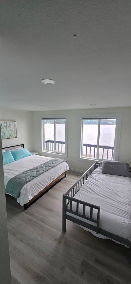 191 Ne Lynnwood Beach Rd - Photo 5 of 16