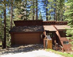 featured image of 1647 Thunderbird Dr