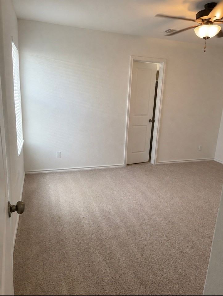 57 Trinity Cir - Photo 4 of 13