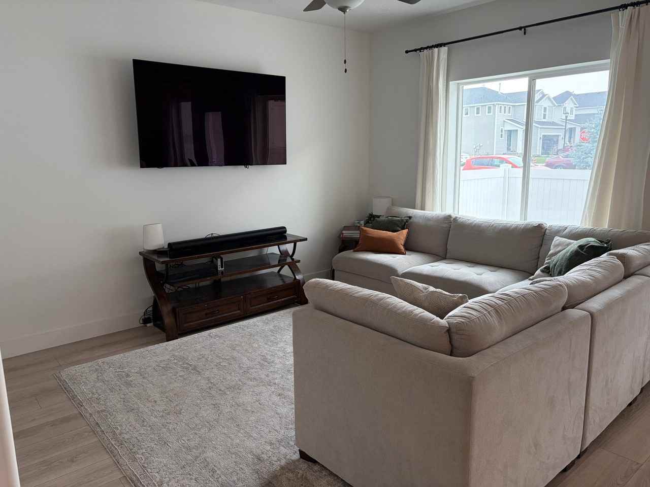 4942 E Breezy Patch Rd - Photo 3 of 19