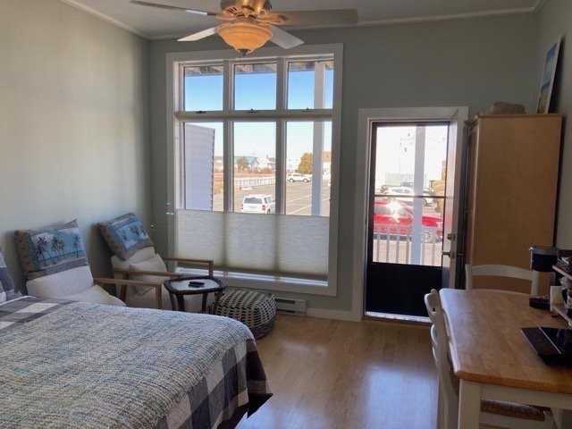 2342 Brown Ave - Photo 3 of 12