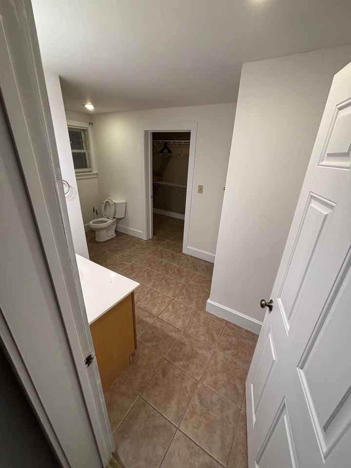 73 Main St #1 - Photo 5 of 9