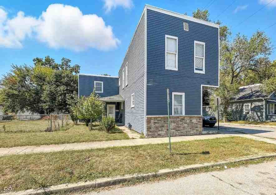 1902 S Delaware St - Photo 2 of 19