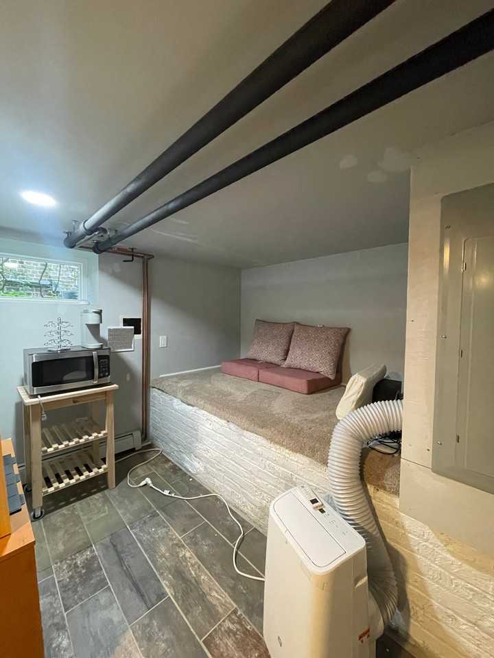 3921 W Franklin St #BS - Photo 4 of 7