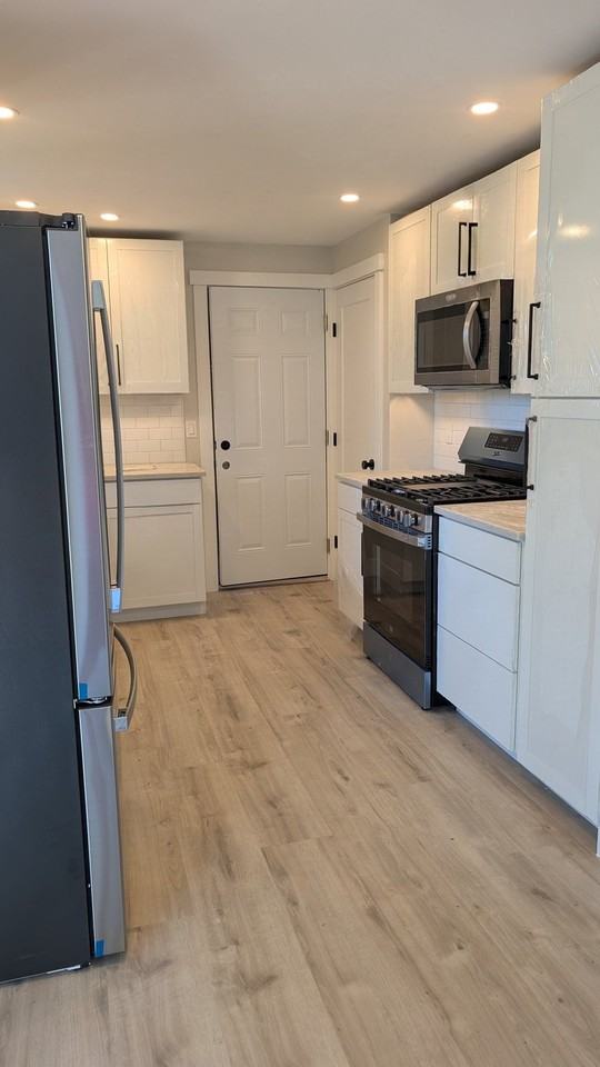 1161 Hilton Dr - Photo 4 of 29