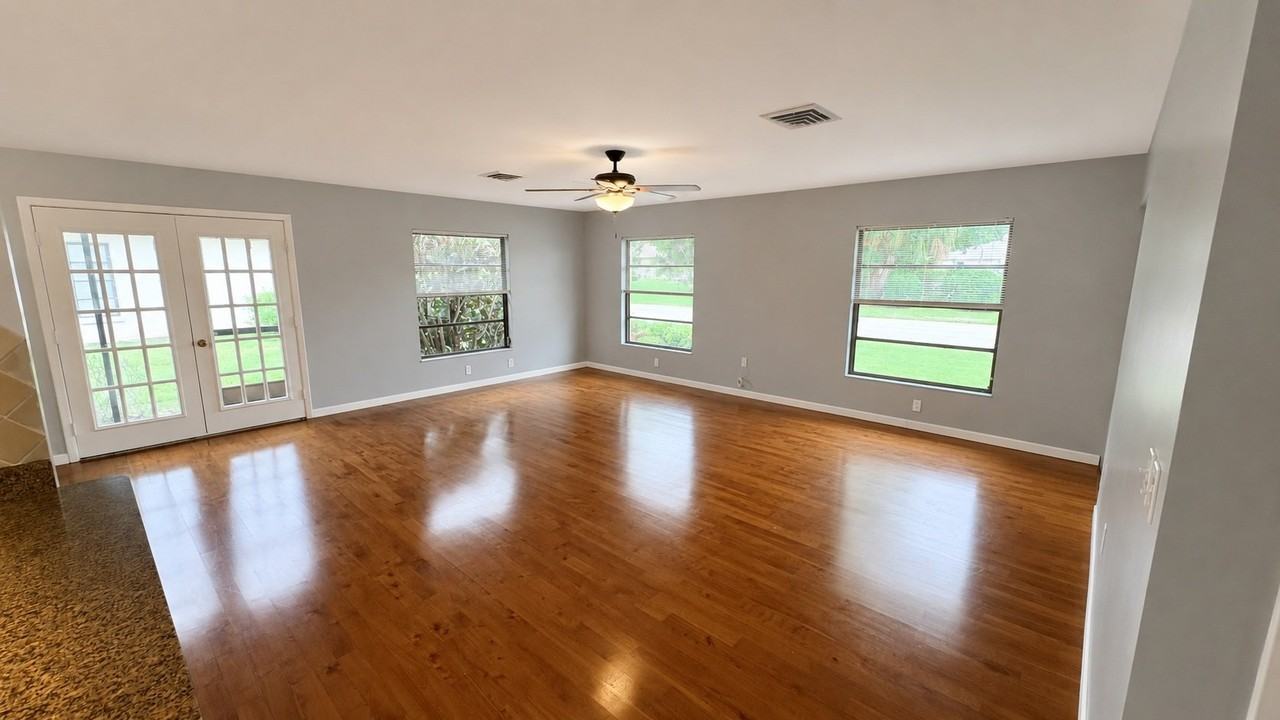 5001 Vivienda Way - Photo 2 of 20