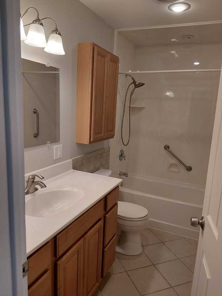 248 E Center St #A - Photo 6 of 11