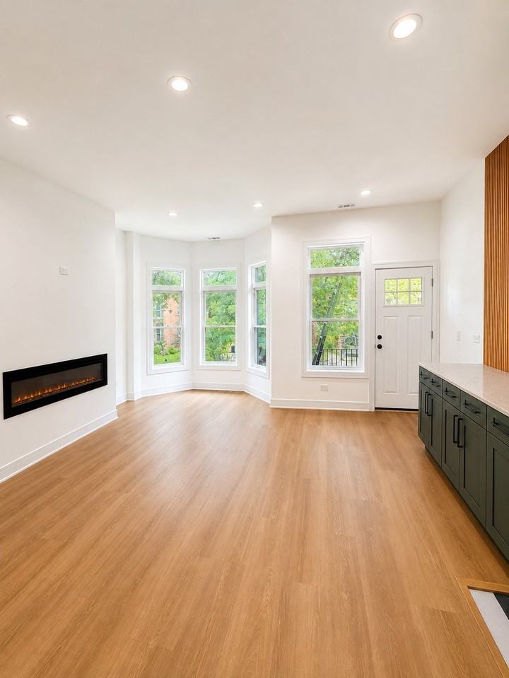 5638 S Green St #1-2 - Photo 2 of 10