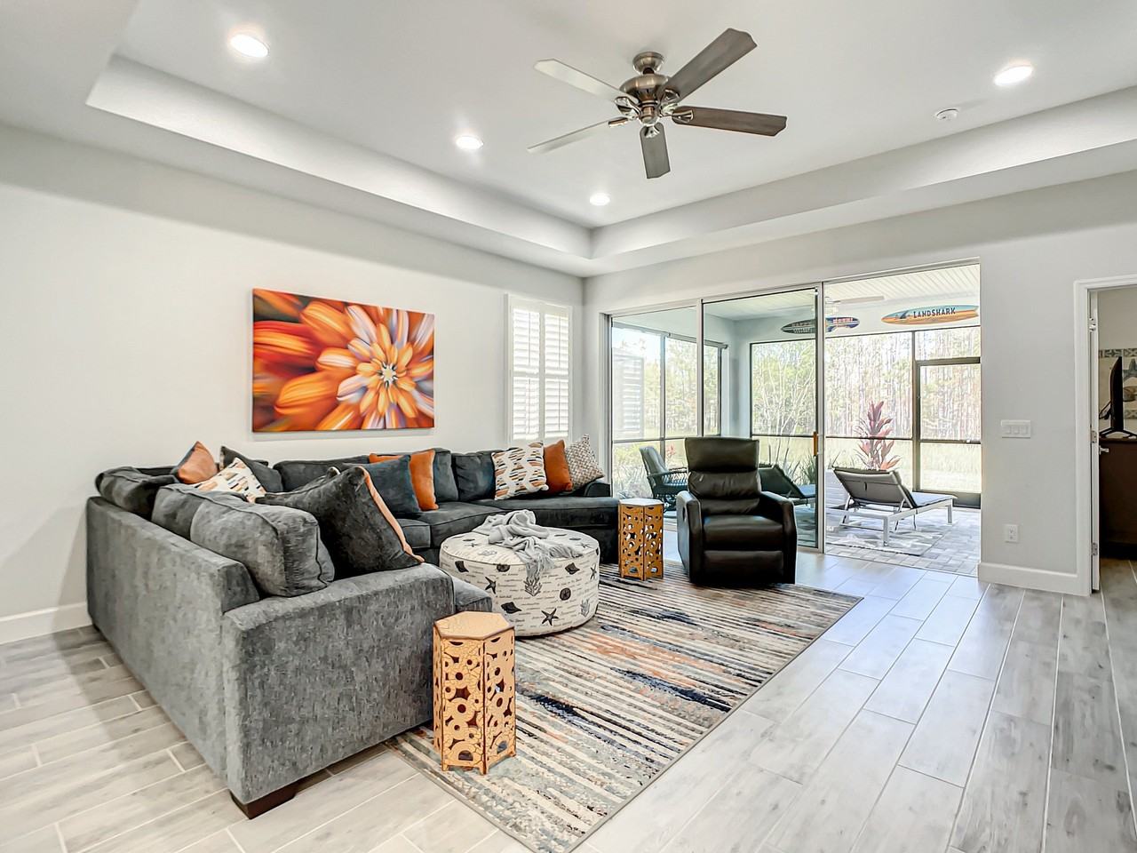 875 Coral Reef Way - Photo 4 of 20